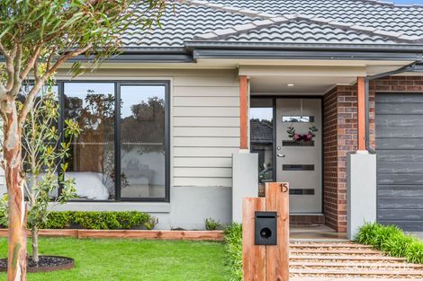 Property photo of 15 Esperance Avenue Armstrong Creek VIC 3217