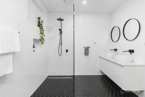 Property photo of 10 Bonwick Place Garran ACT 2605