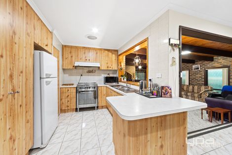 Property photo of 4 Derson Street St Albans VIC 3021