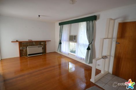 Property photo of 30 Taylor Road Mooroolbark VIC 3138