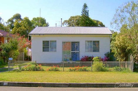 Property photo of 20 Connaghan Avenue East Corrimal NSW 2518