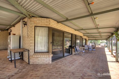 Property photo of 21 Avon View Crescent Northam WA 6401