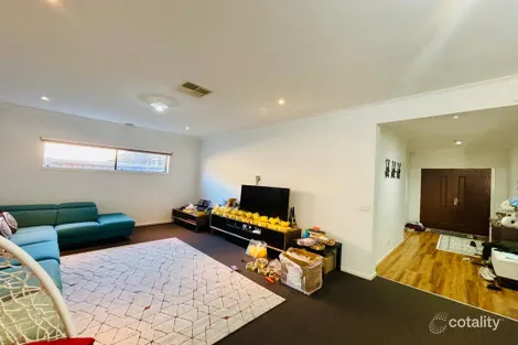Property photo of 16 Simonson Way Williams Landing VIC 3027