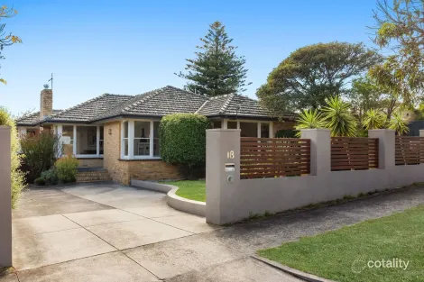 18 Macorna St, Frankston, VIC 3199