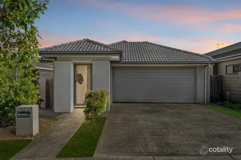 Property photo of 49 Magnetic Way Springfield Lakes QLD 4300