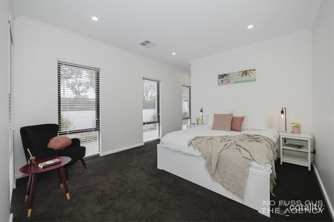 Property photo of 2 Stanton Crescent Greenwood WA 6024