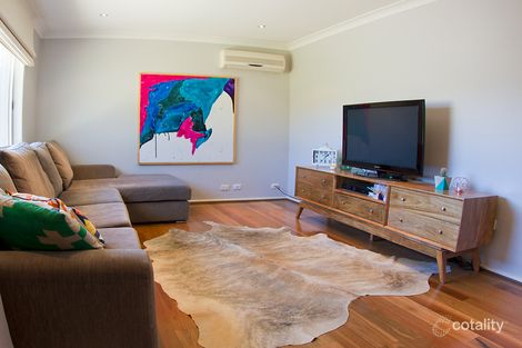 29 Glenbank Cres, Kallaroo, WA 6025