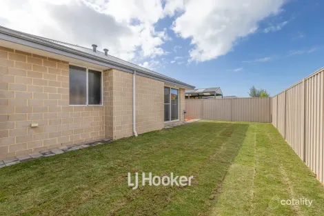Property photo of 44 Murtin Road Dalyellup WA 6230