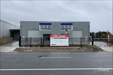 8 Furlong St, Cranbourne West, VIC 3977