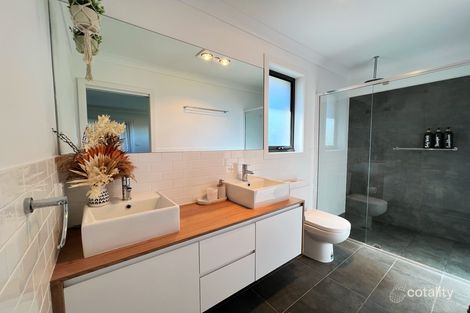 Property photo of 30 Vaucluse Place Parkes NSW 2870