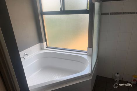 Property photo of 1 Glastonbury Street Leda WA 6170