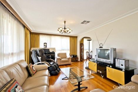 Property photo of 69 Pinehills Drive Greensborough VIC 3088