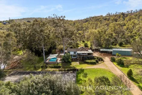 Property photo of 2055 Clayton Road Boya WA 6056