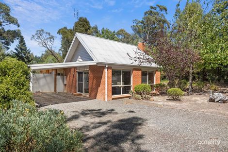 Property photo of 8 Kathryn Crescent Woodend VIC 3442