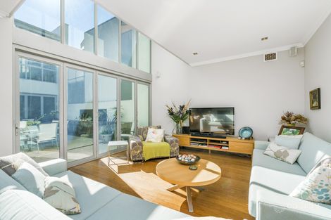 Property photo of 65 Verdun Street Nedlands WA 6009
