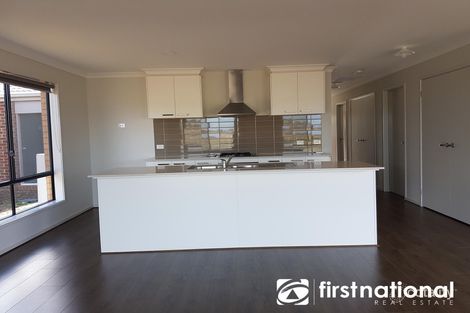 Property photo of 12 Eloise Circuit Officer VIC 3809