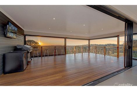 Property photo of 7 McShane Drive Mount Kynoch QLD 4350