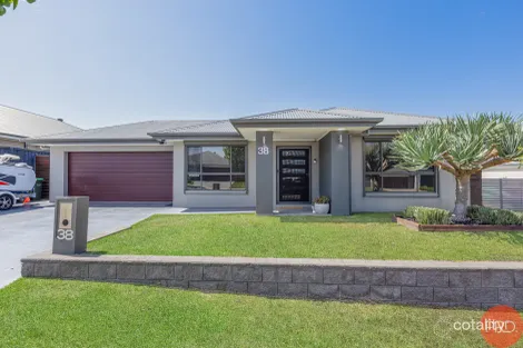 Property photo of 38 Harvest Boulevard Chisholm NSW 2322