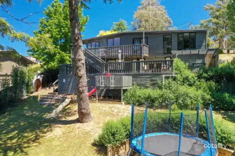 Property photo of 16 Honey Bee Run Goughs Bay VIC 3723