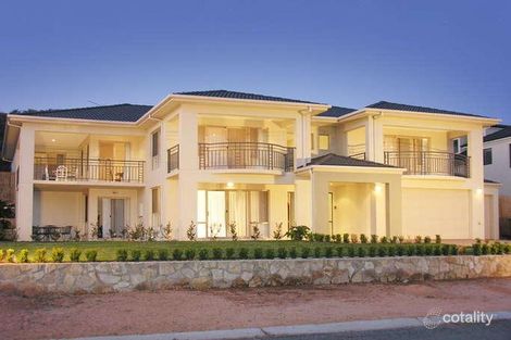 Property photo of 8 Toolagal Place Jerrabomberra NSW 2619