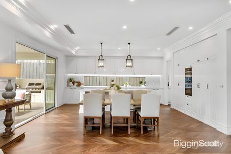 Property photo of 2-4 Scammell Close Mount Waverley VIC 3149