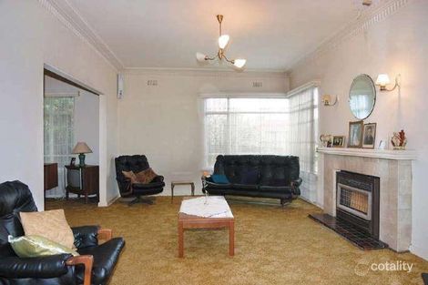 Property photo of 2 Oakdene Crescent Carnegie VIC 3163