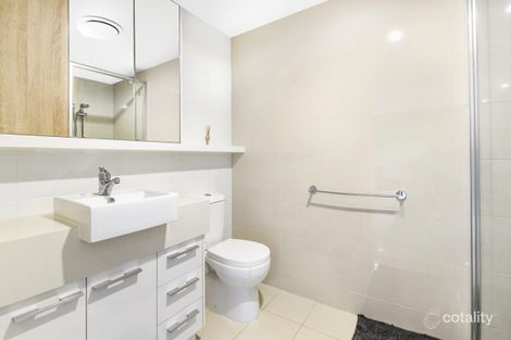 Property photo of 207/9 Hooker Boulevard Broadbeach Waters QLD 4218