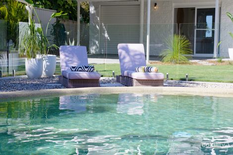 Property photo of 96 Bayside Drive Beachmere QLD 4510