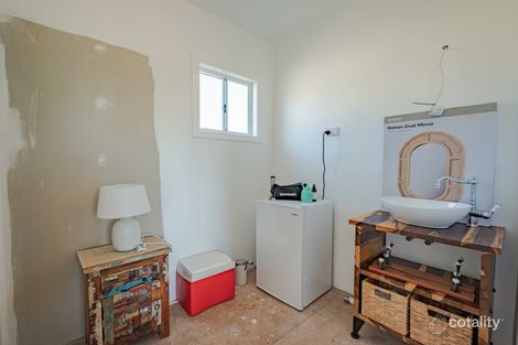 Property photo of 13 Camellia Street Russell Island QLD 4184