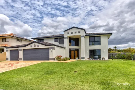 Property photo of 19 Trequanda Place Bridgeman Downs QLD 4035