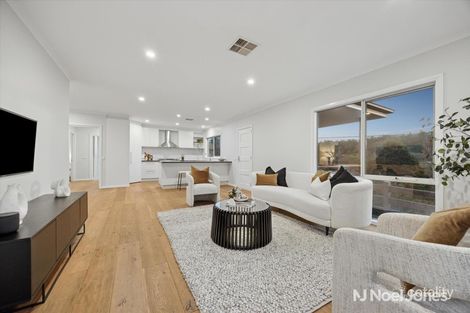 Property photo of 72 Commercial Road Mount Evelyn VIC 3796