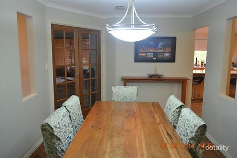 Property photo of 3 Lynnburn Pass Carramar WA 6031