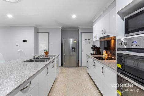 Property photo of 8 Australe Place Narangba QLD 4504