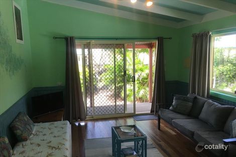 39 Palm View Dr, Moore Park Beach, QLD 4670