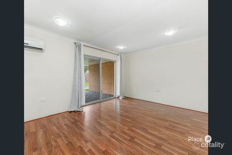 Property photo of 39 Lenore Crescent Springwood QLD 4127