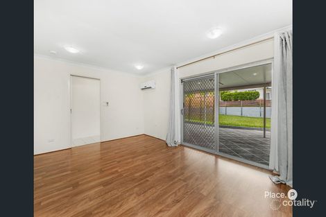 Property photo of 39 Lenore Crescent Springwood QLD 4127