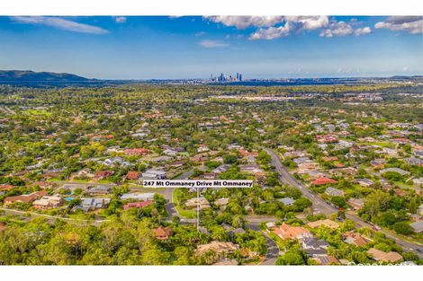 Property photo of 247 Mount Ommaney Drive Mount Ommaney QLD 4074