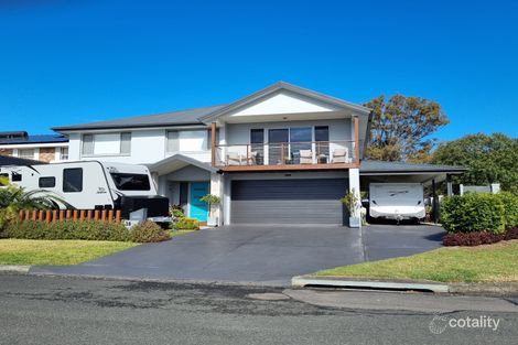 38 Nautilus Cres, St Huberts Island, NSW 2257