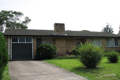Property photo of 28 Elizabeth Macarthur Avenue Camden South NSW 2570