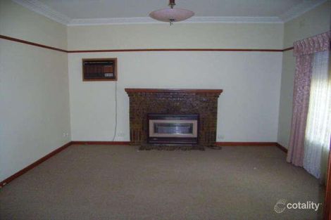 Property photo of 66 Victoria Street Eaglehawk VIC 3556
