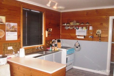 Property photo of 1 Iluka Avenue East Devonport TAS 7310