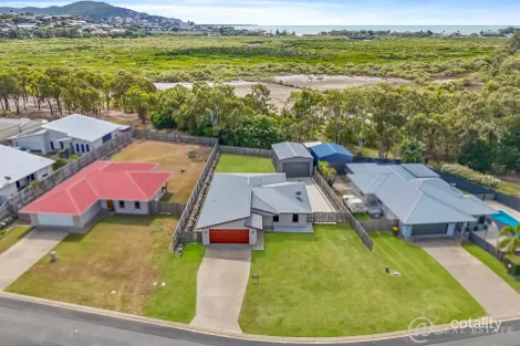Property photo of 4 Plum Tree Close Taranganba QLD 4703