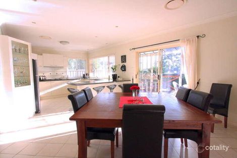 Property photo of 2 Bordeaux Crescent Castle Hill NSW 2154