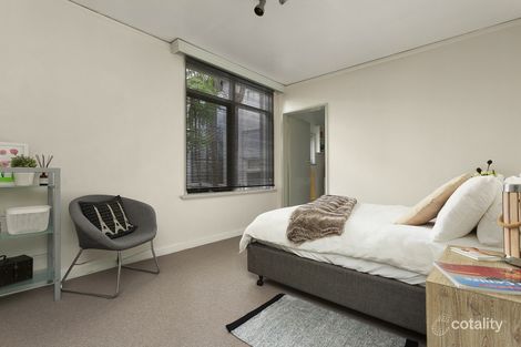 Property photo of 2/37 Myrnong Crescent Ascot Vale VIC 3032