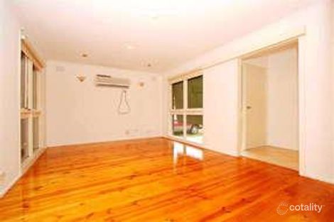 Property photo of 4 Yan Yean Place St Albans VIC 3021
