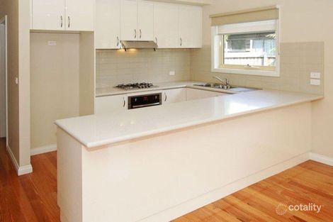 2/43 Storey Rd, Reservoir, VIC 3073