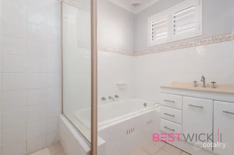 Property photo of 26 Osborne Avenue West Bathurst NSW 2795