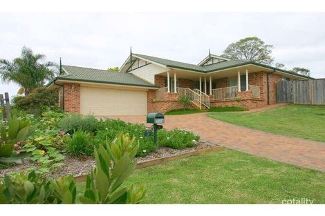 2 Dore Pl, Mount Annan, NSW 2567