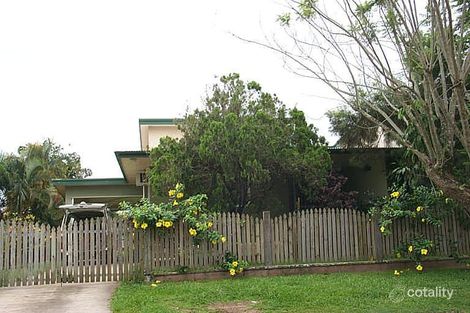 43 Lynn St, Ingham, QLD 4850