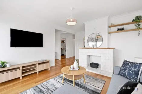 Property photo of 9 Olney Avenue Thomson VIC 3219